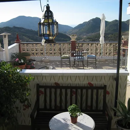 Pico - Charming Bed & Breakfast 3*